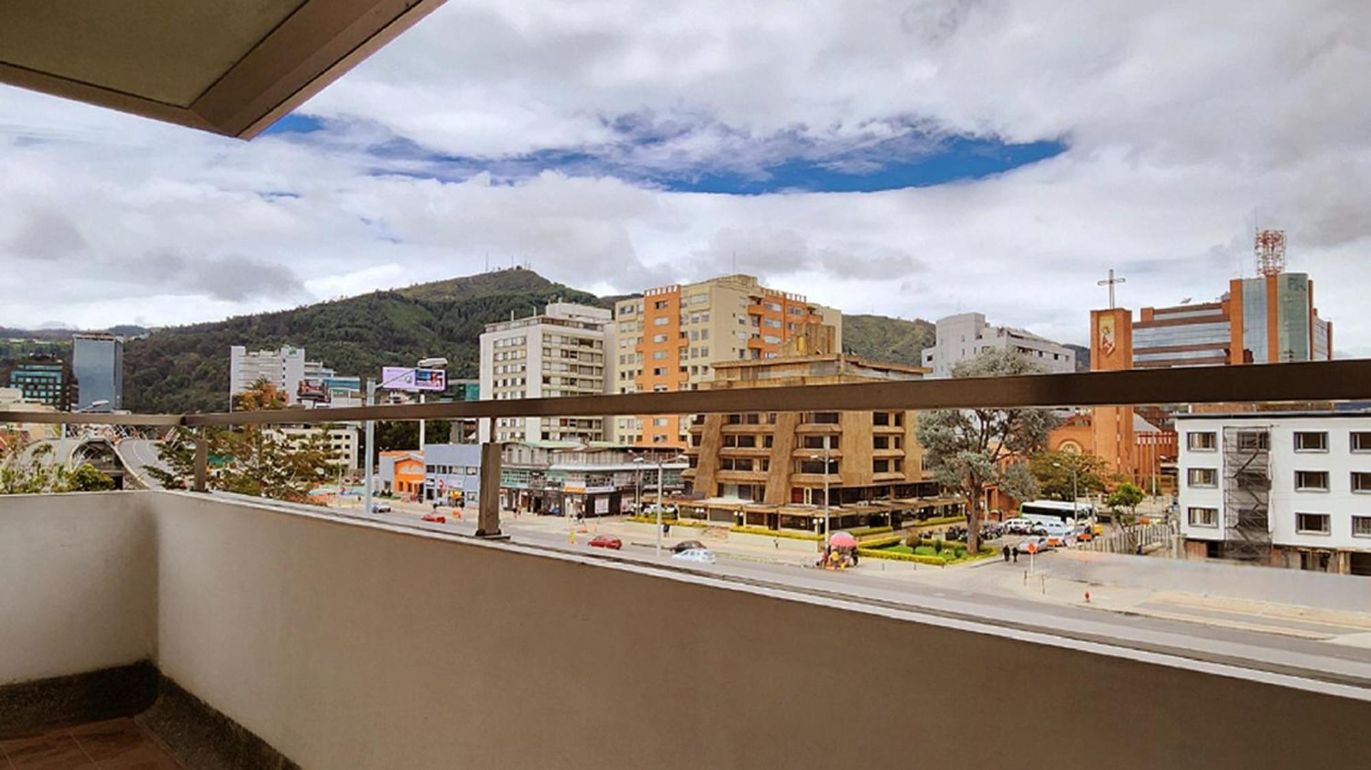 Bogota Plaza Hotel Экстерьер фото View of the city from the hotel