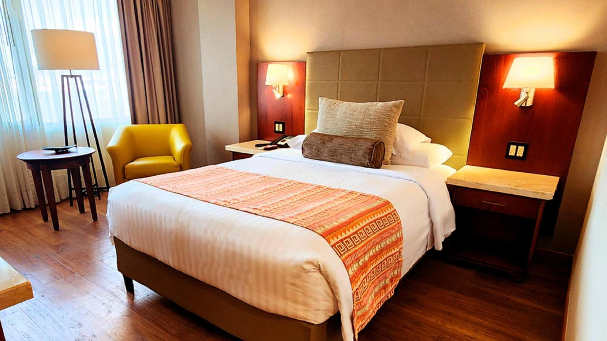 Bogota Plaza Hotel Экстерьер фото A bedroom at the hotel